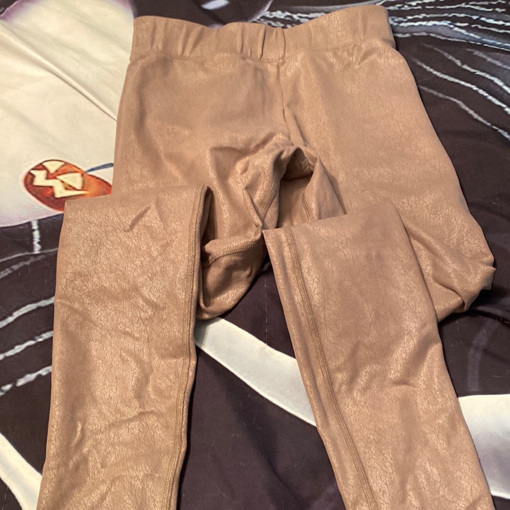Faux leather look Alo leggings